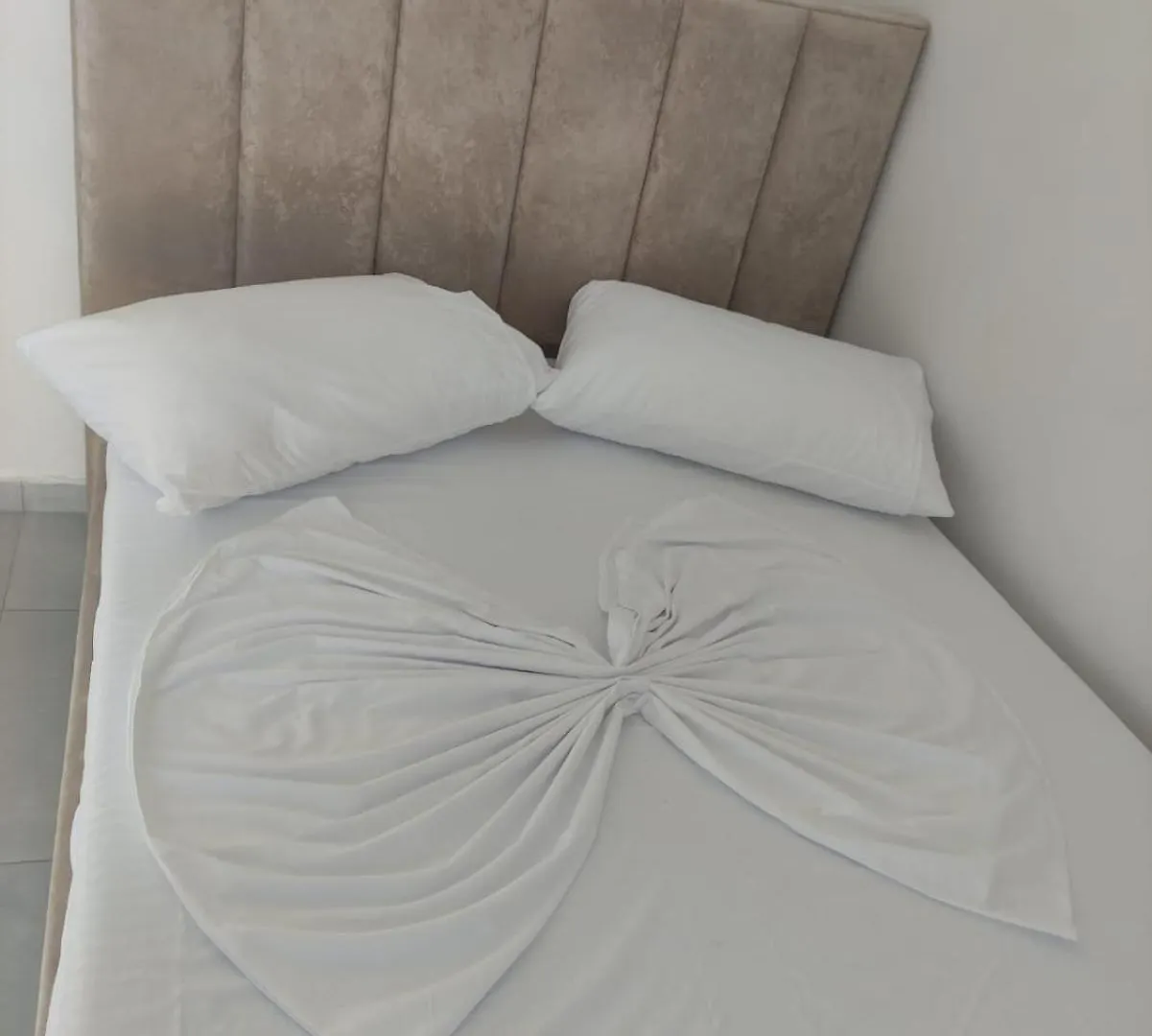 Marmel Apartments Sarande