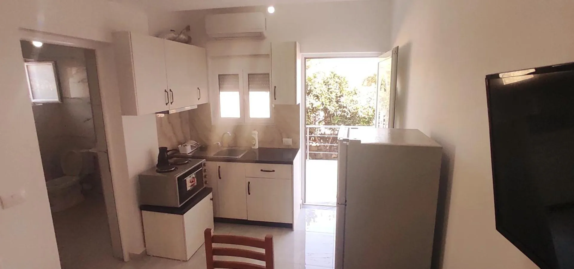 Marmel Apartments Sarandë